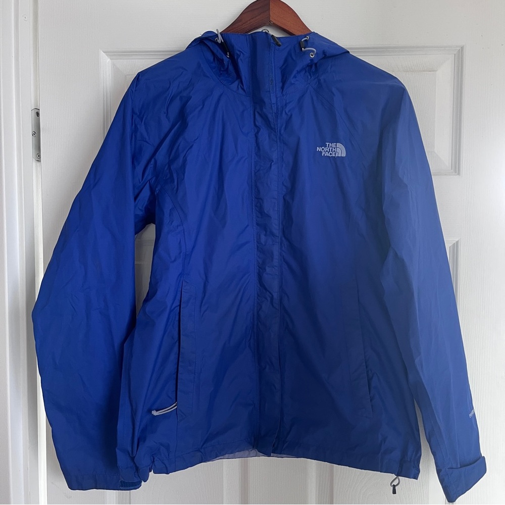 The North Face HyVent 2.5L Blue Hooded Rain Jacket